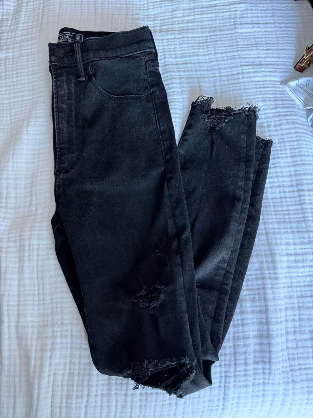 Abercrombie & Fitch Black Distressed Skinny Jeans